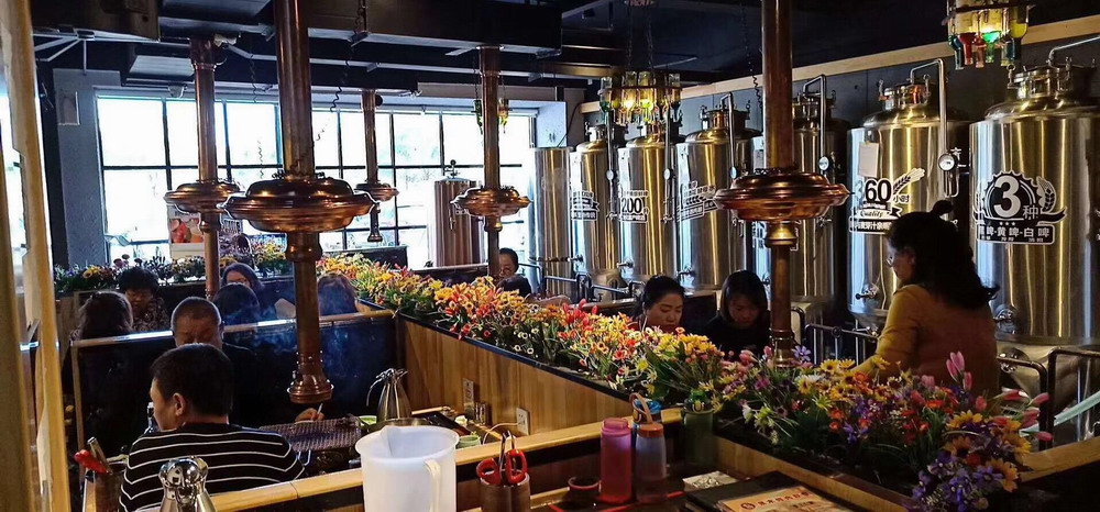 啤酒屋設(shè)備 啤酒屋設(shè)備